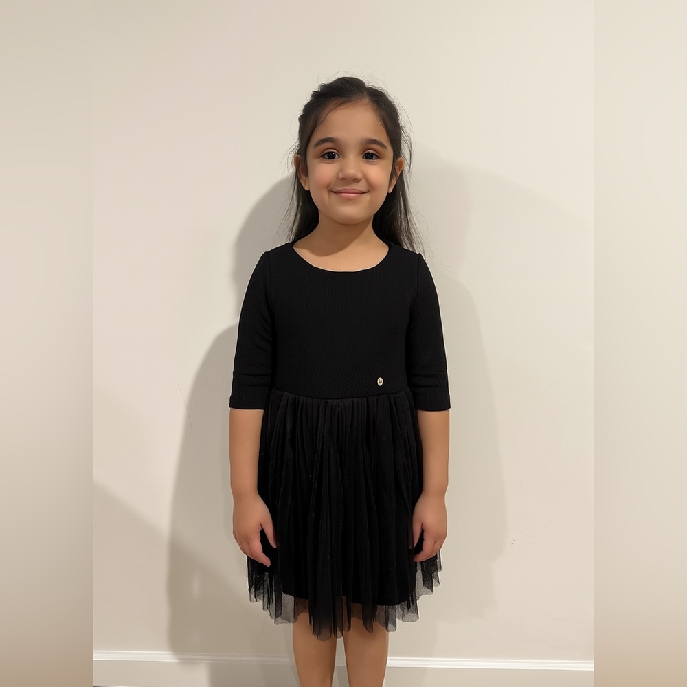 • Allen Solly • Girls Tulle 3/4 Sleeve Dress Black
2-3